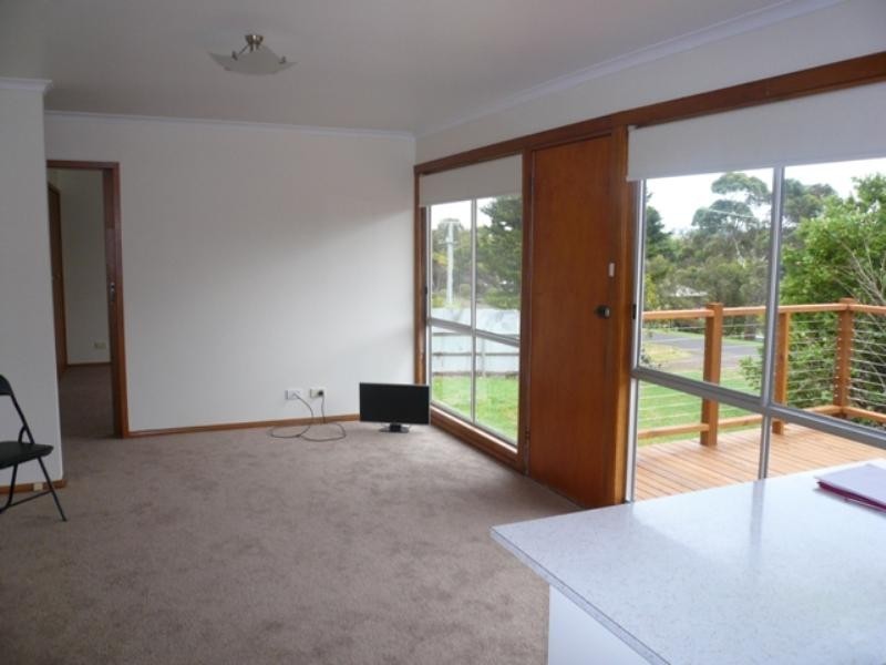 16 Albert, Woodford VIC 3281