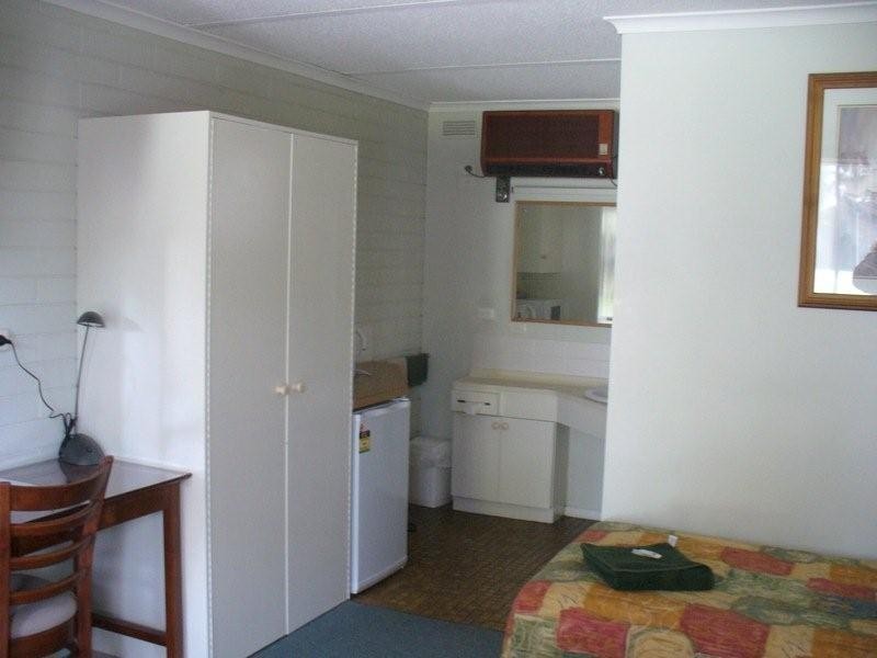 65 Raglan Parade, Warrnambool VIC 3280