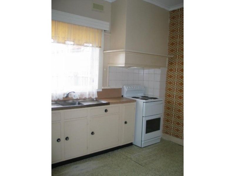 21 Wattle Grove, Warrnambool VIC 3280