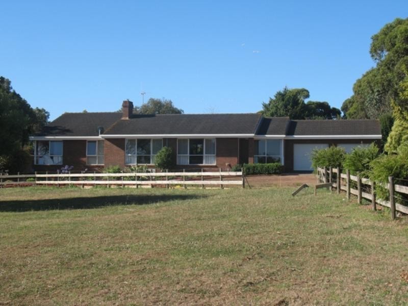 28 Stauntons Lane, Koroit VIC 3282