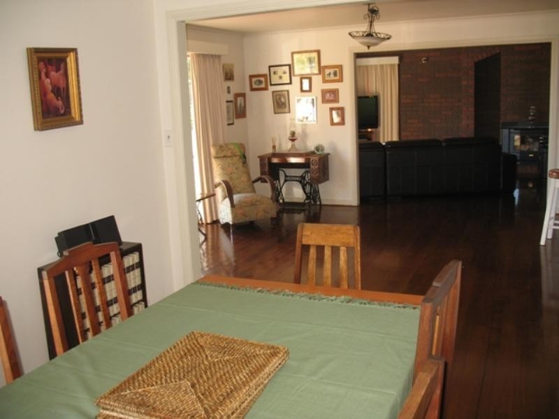 28 Stauntons Lane, Koroit VIC 3282