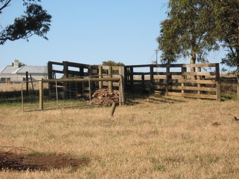 28 Stauntons Lane, Koroit VIC 3282
