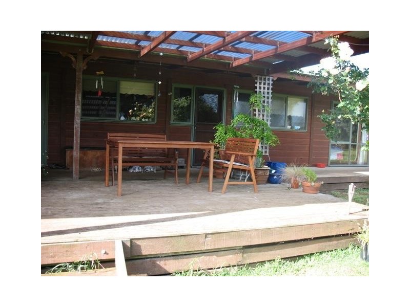 30 Irvings Lane, Koroit VIC 3282