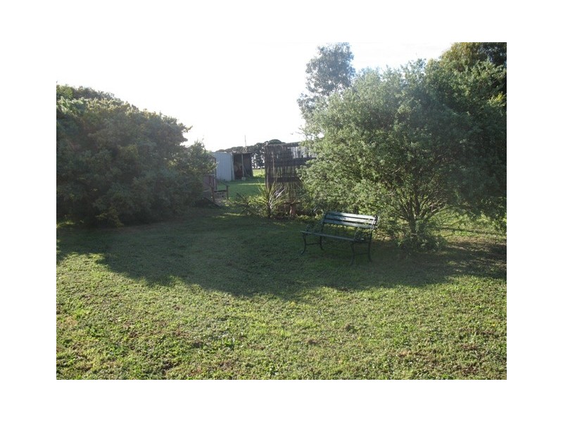 30 Irvings Lane, Koroit VIC 3282