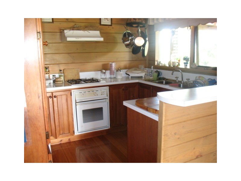 30 Irvings Lane, Koroit VIC 3282