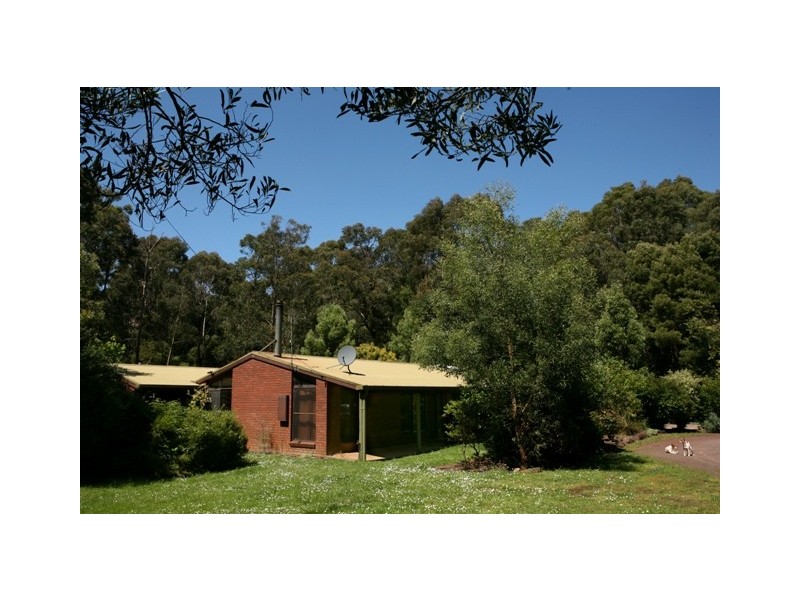 2773 Cobden Warrnambool Road, Naringal East VIC 3277 the real estate