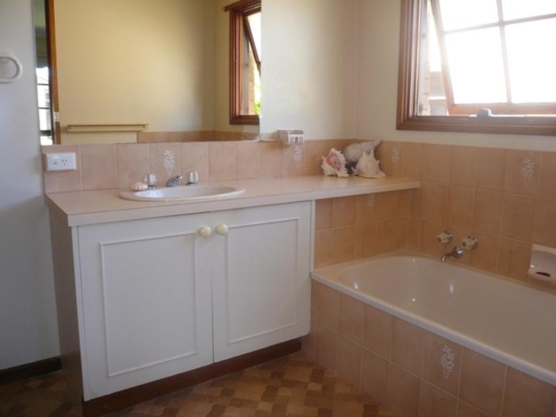 Warrnambool VIC 3280