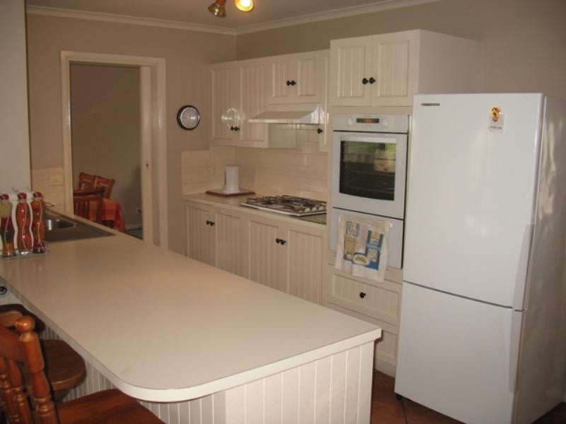 4 Tulsa Close, Warrnambool VIC 3280