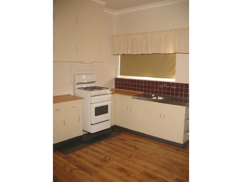 8 McKnight Street, Warrnambool VIC 3280