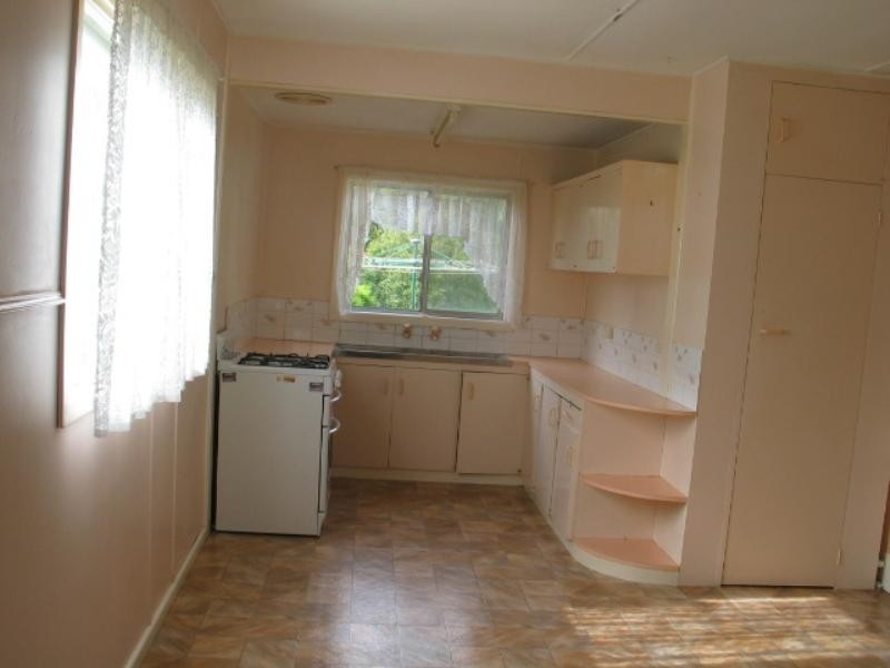 8 Ilex Avenue, Warrnambool VIC 3280