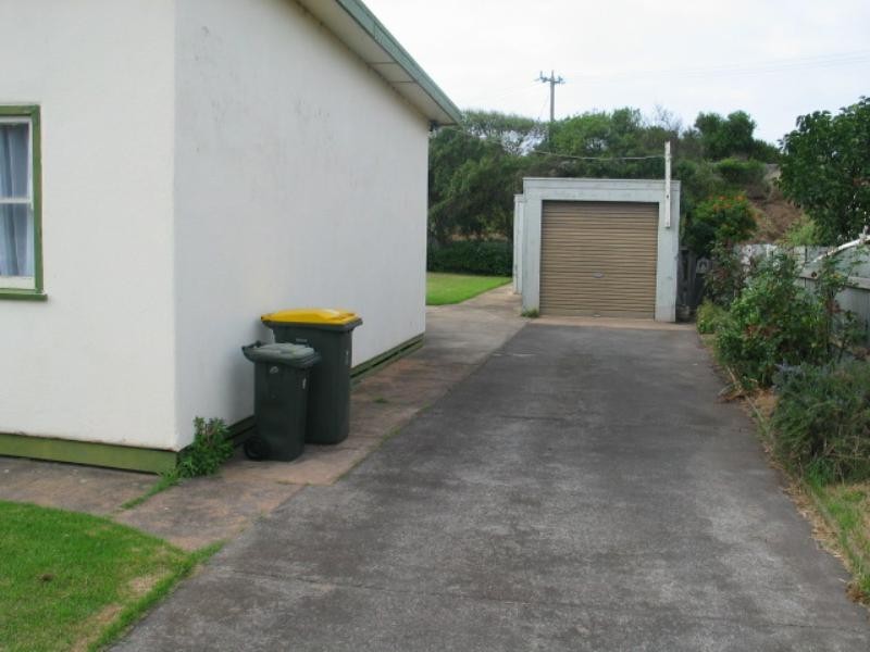 8 Ilex Avenue, Warrnambool VIC 3280