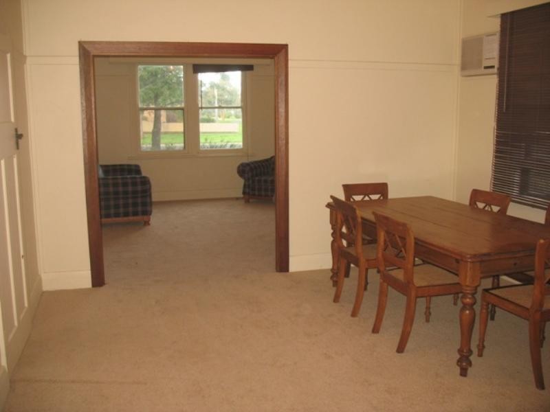 25 Burke Street, Mortlake VIC 3272