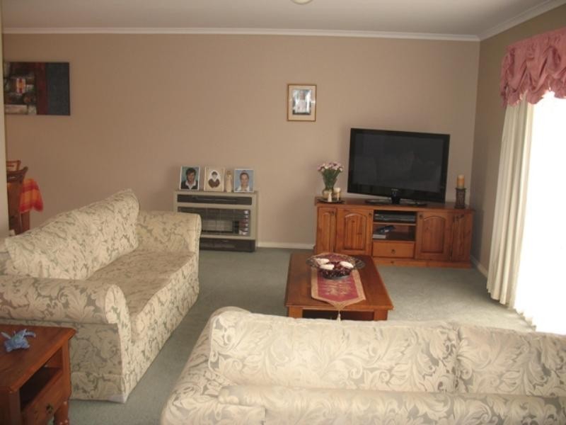 4 Tulsa Close, Warrnambool VIC 3280