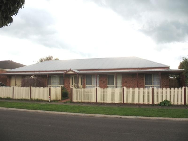 24 Swan Street, Warrnambool VIC 3280