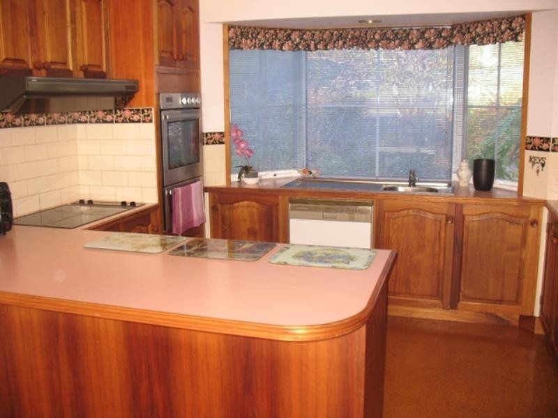 8 Owen Street, Warrnambool VIC 3280