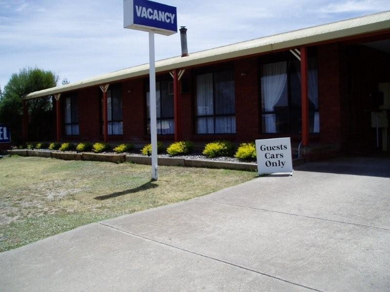 Cnr Ballarat and Bendigo Roads, St Arnaud VIC 3478