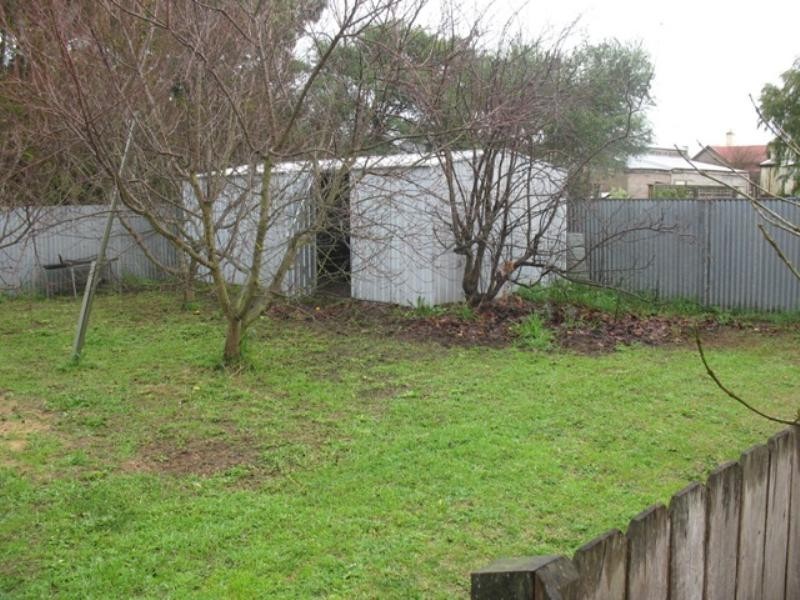 19 Commercial Place, Koroit VIC 3282
