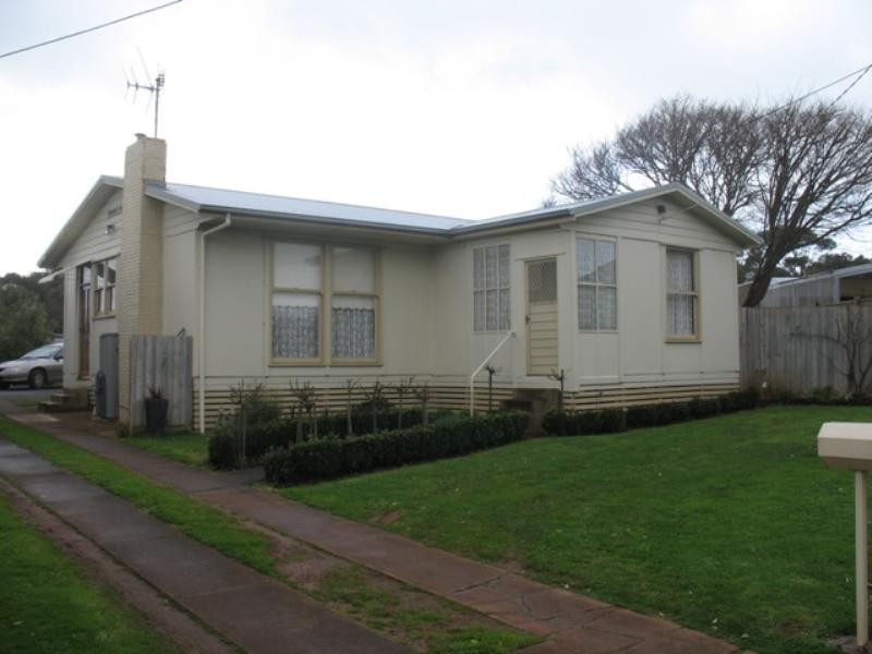 12 Price Place, Warrnambool VIC 3280