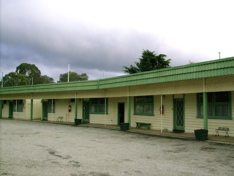 296 High St (Calder Hwy ) via Kangaroo Flats, Bendigo VIC 3550