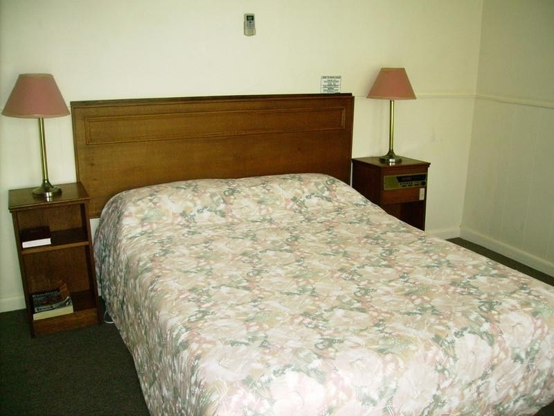 296 High St (Calder Hwy ) via Kangaroo Flats, Bendigo VIC 3550