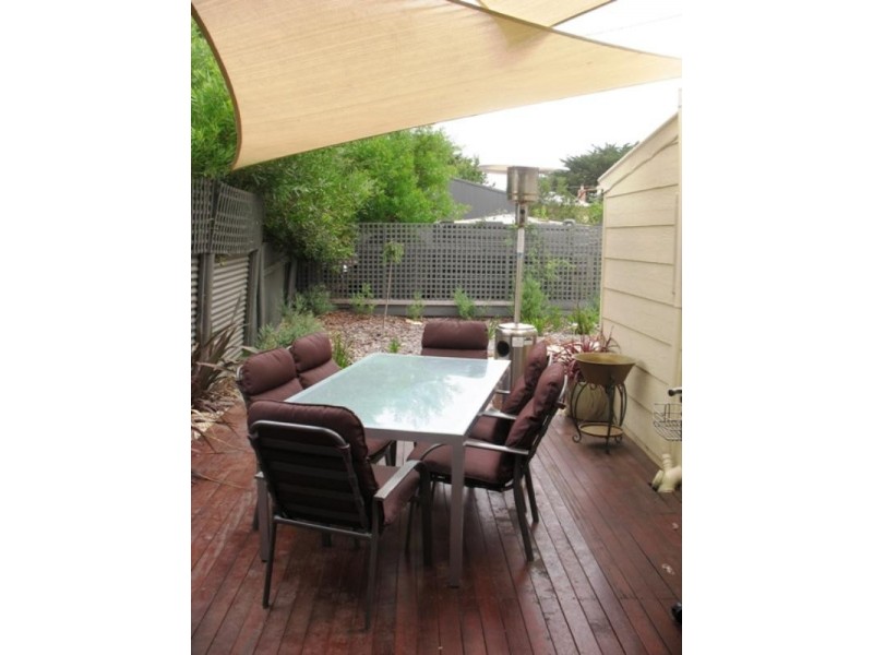 90 Kerr Street, Mortlake VIC 3272