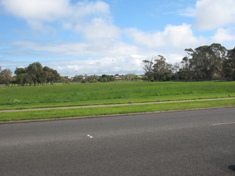 2/52 Queens Road, Warrnambool VIC 3280