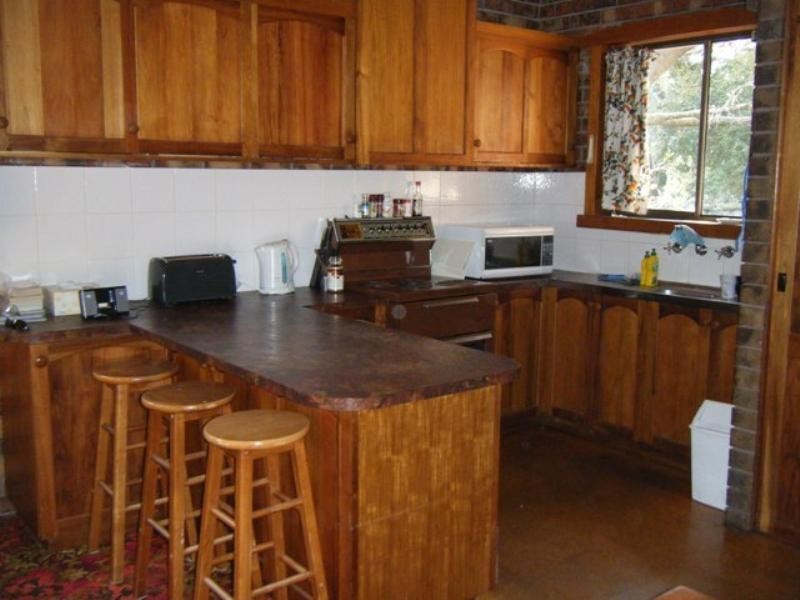 890 Connewarren Lane, Mortlake VIC 3272