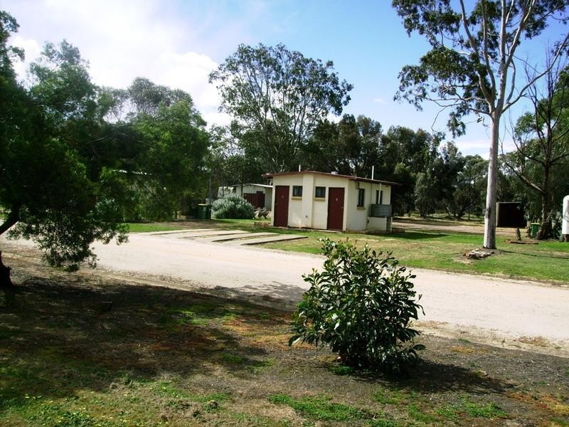 Motel 196 Calder Highway, Inglewood VIC 3517
