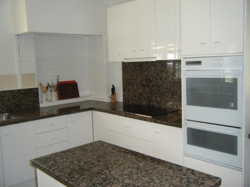 1819 Hamilton Highway, Mortlake VIC 3272