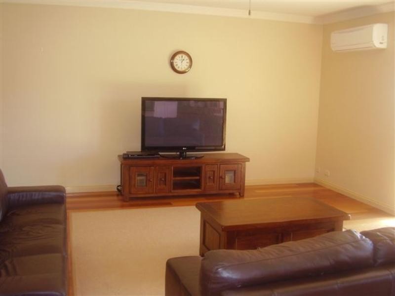 42 Clarke Street, Koroit VIC 3282