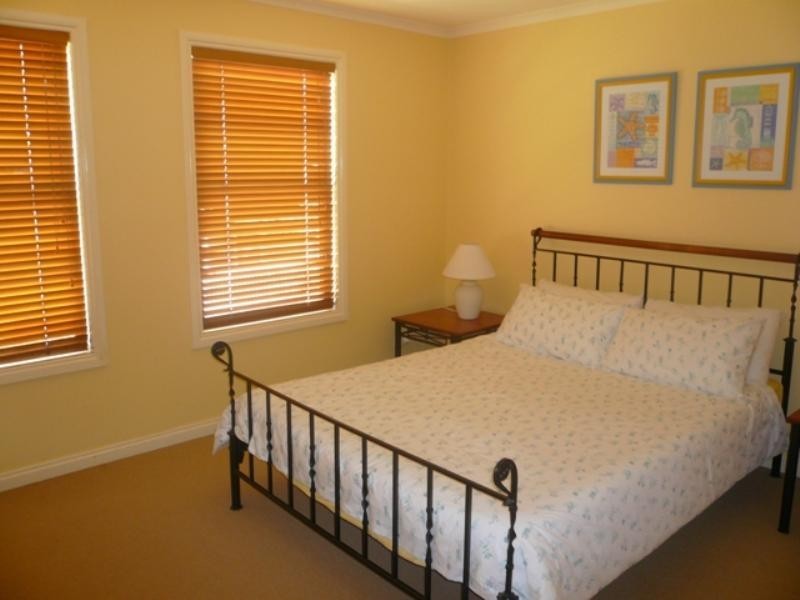 26 Harbour Mews, Warrnambool VIC 3280