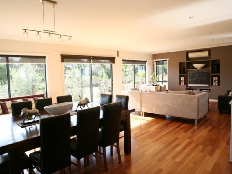 25 Lowery Road, Crossley VIC 3283