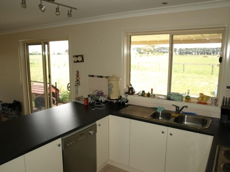 515 Penshurst – Port Fairy Road, Kirkstall VIC 3283