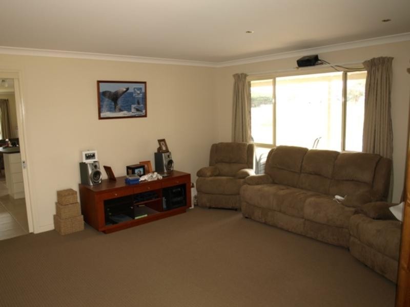 515 Penshurst – Port Fairy Road, Kirkstall VIC 3283