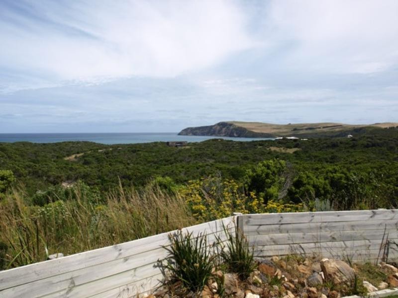 147 Amos Road, Apollo Bay VIC 3233