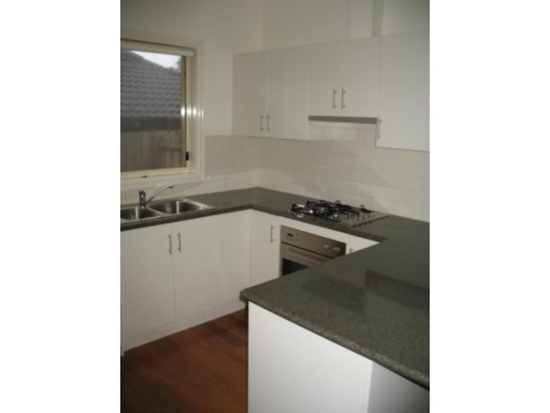 16 Lochard Place, Warrnambool VIC 3280