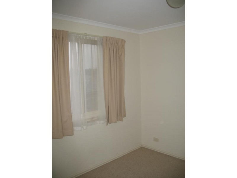 16 Lochard Place, Warrnambool VIC 3280