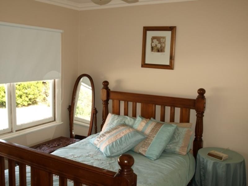 45 Anzac Avenue, Koroit VIC 3282