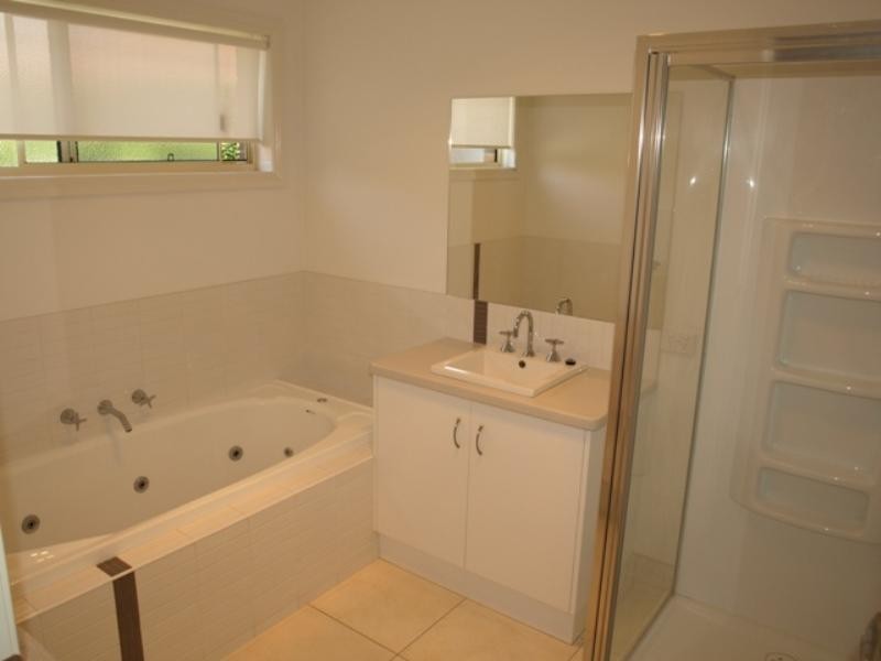 7 Neagle Court, Warrnambool VIC 3280