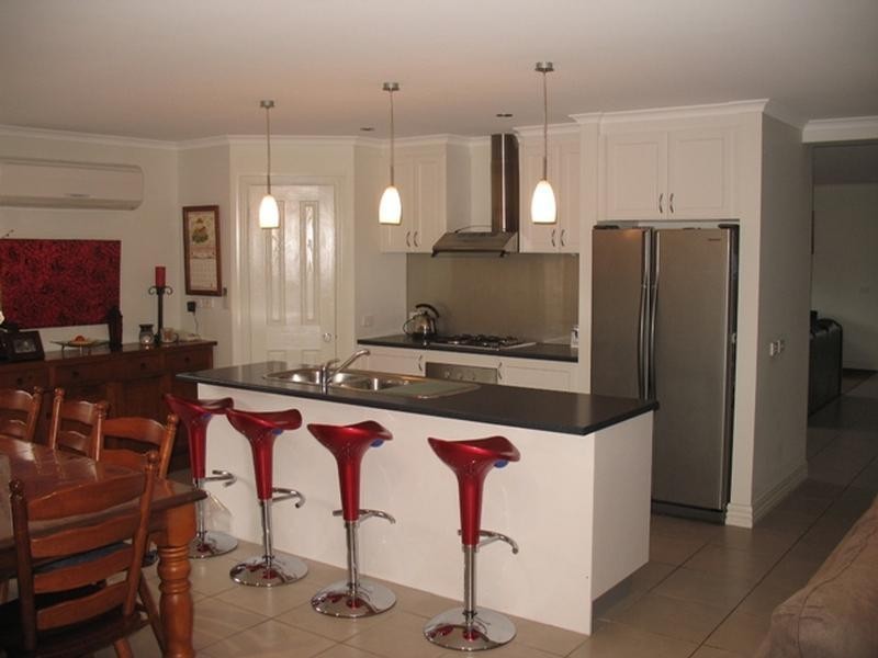 10 Sharpe Avenue, Warrnambool VIC 3280