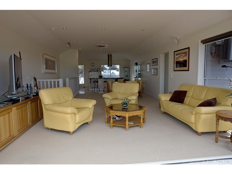 11 Barbro Terrace, Warrnambool VIC 3280