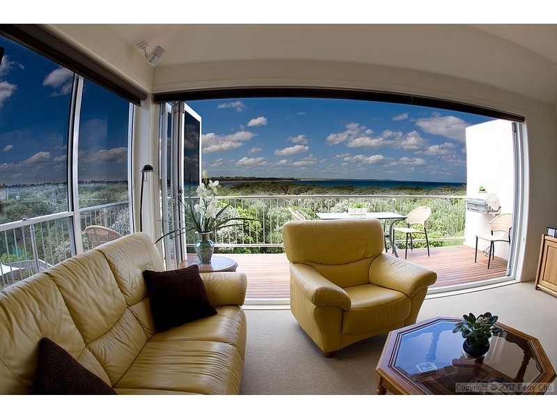 11 Barbro Terrace, Warrnambool VIC 3280