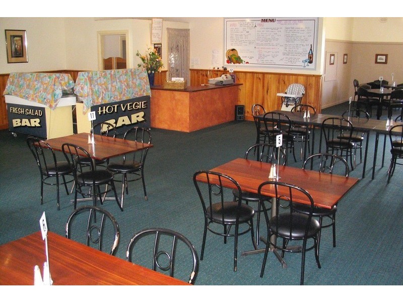 180 Commercial Road, Koroit VIC 3282