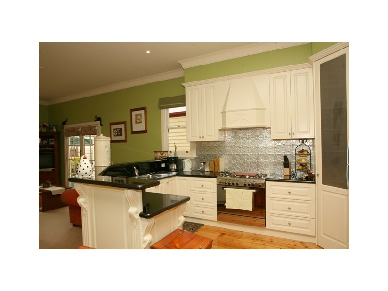 734 Raglan Parade, Warrnambool VIC 3280