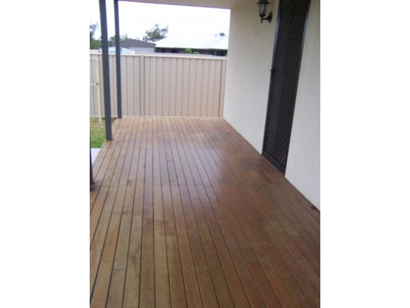 Unit 2, 23 Callaghan Street, Emerald QLD 4720