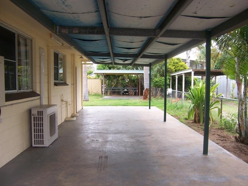 54 Baker Street, Emerald QLD 4720