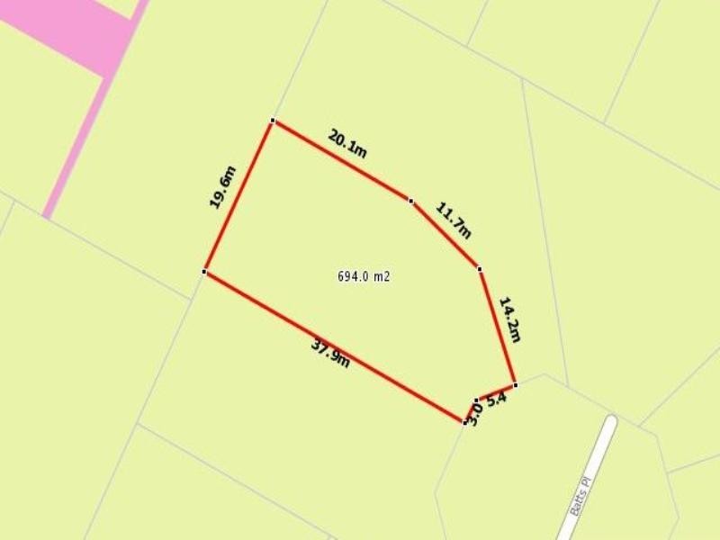 6 Batts Place, Emerald QLD 4720