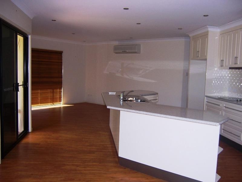 27 Joel Ernest Drive, Emerald QLD 4720