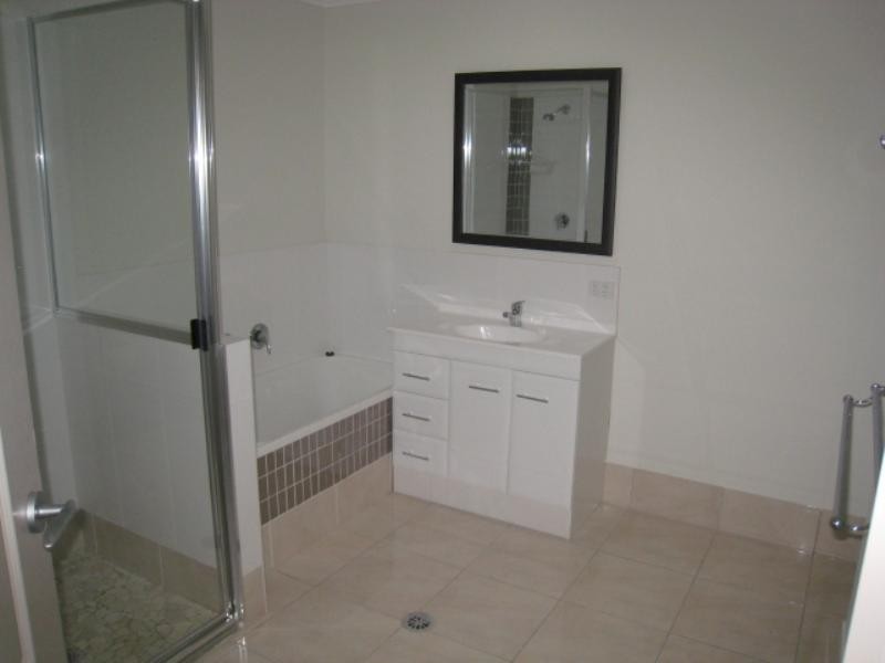 Emerald QLD 4720
