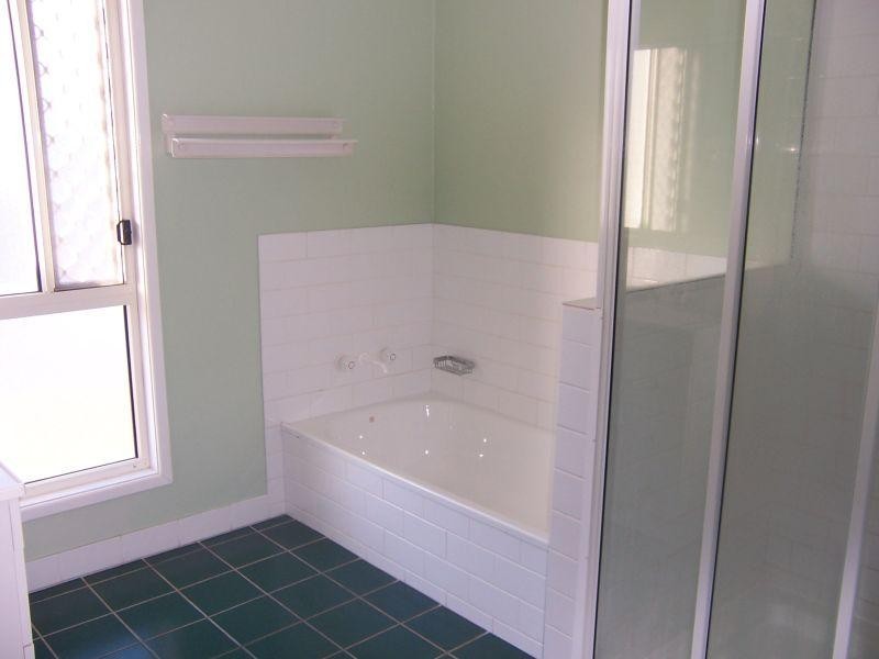 Unit 6/52 Borilla Street, Emerald QLD 4720